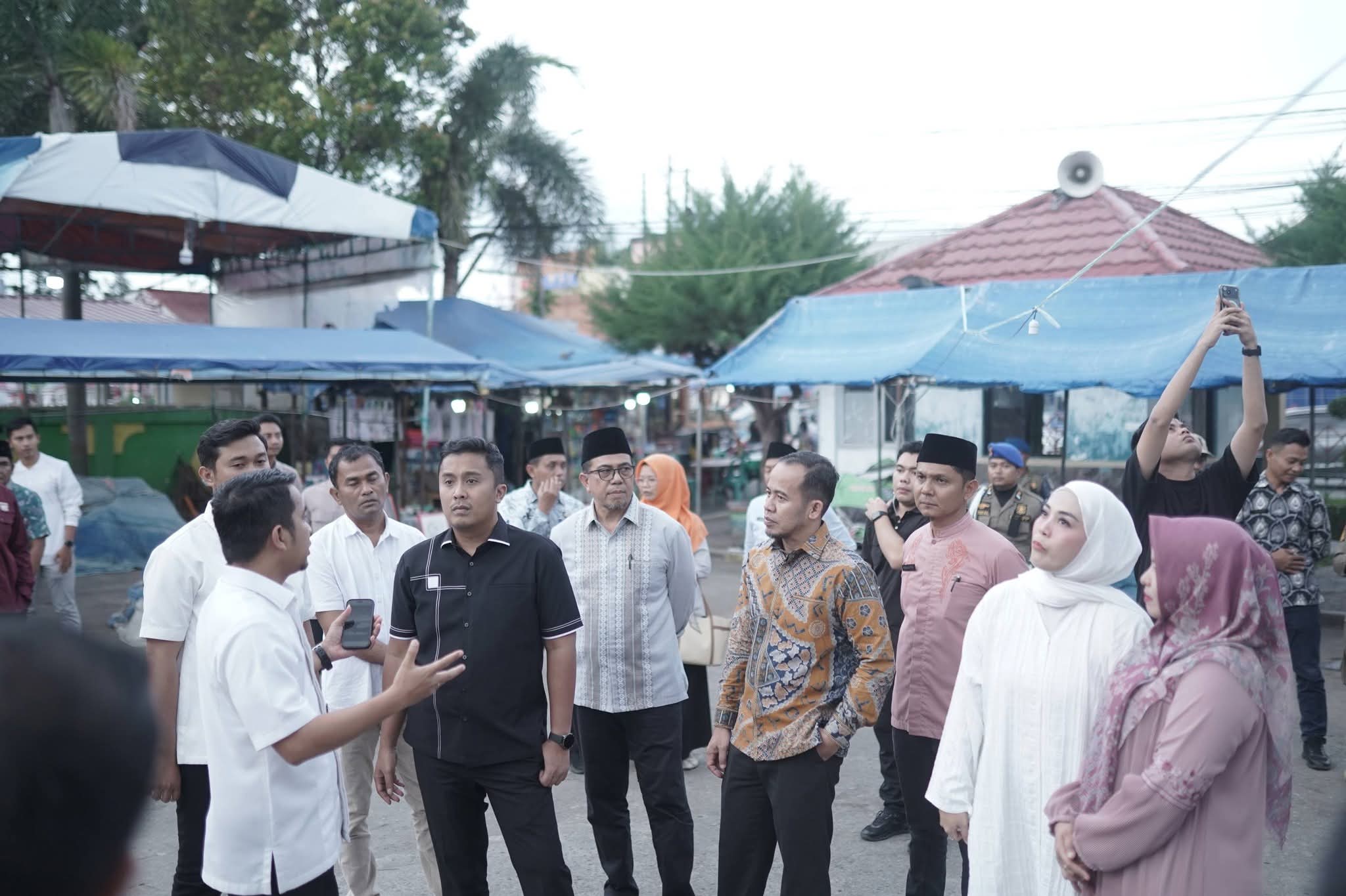 Wali Kota Solok Ramadhani Kirana Putra Dampingi Wakil Gubernur Sumbar dalam Safari Ramadan, Perkuat Sinergi dan Kepedulian Sosial