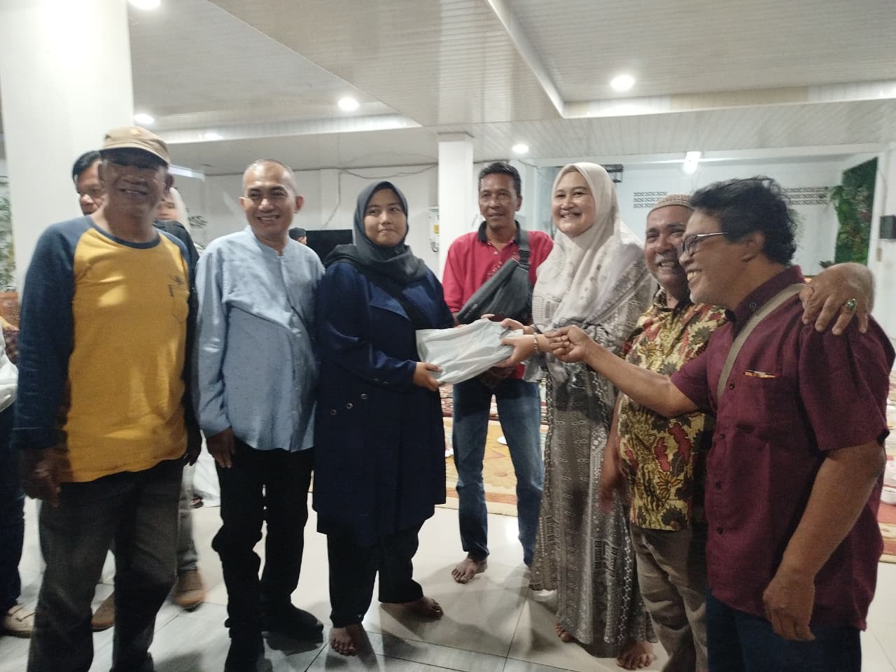 Buka Puasa Bersama, Ketua DPRD Sawahlunto Susi Haryati Dengarkan Aspirasi Wartawan