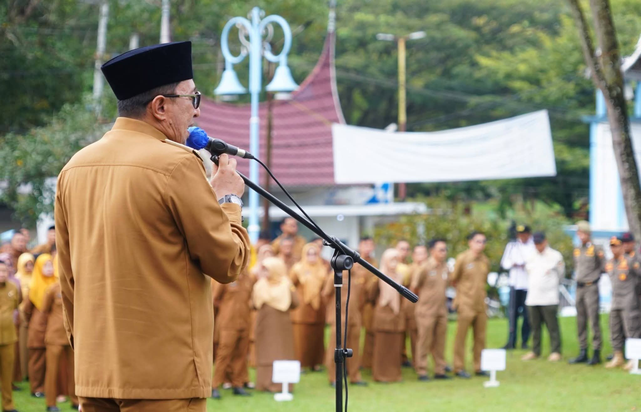 Bupati Eka Putra Pimpin Apel Gabungan dan Halal Bi Halal Hari Raya Idul Fitri 1447 H