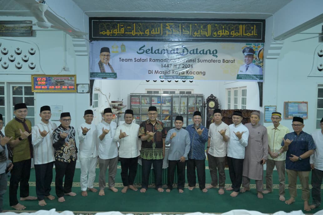 Masjid Raya Kacang Jadi Penutup Safari Ramadan Sekdaprov Sumbar Arry Yuswandi