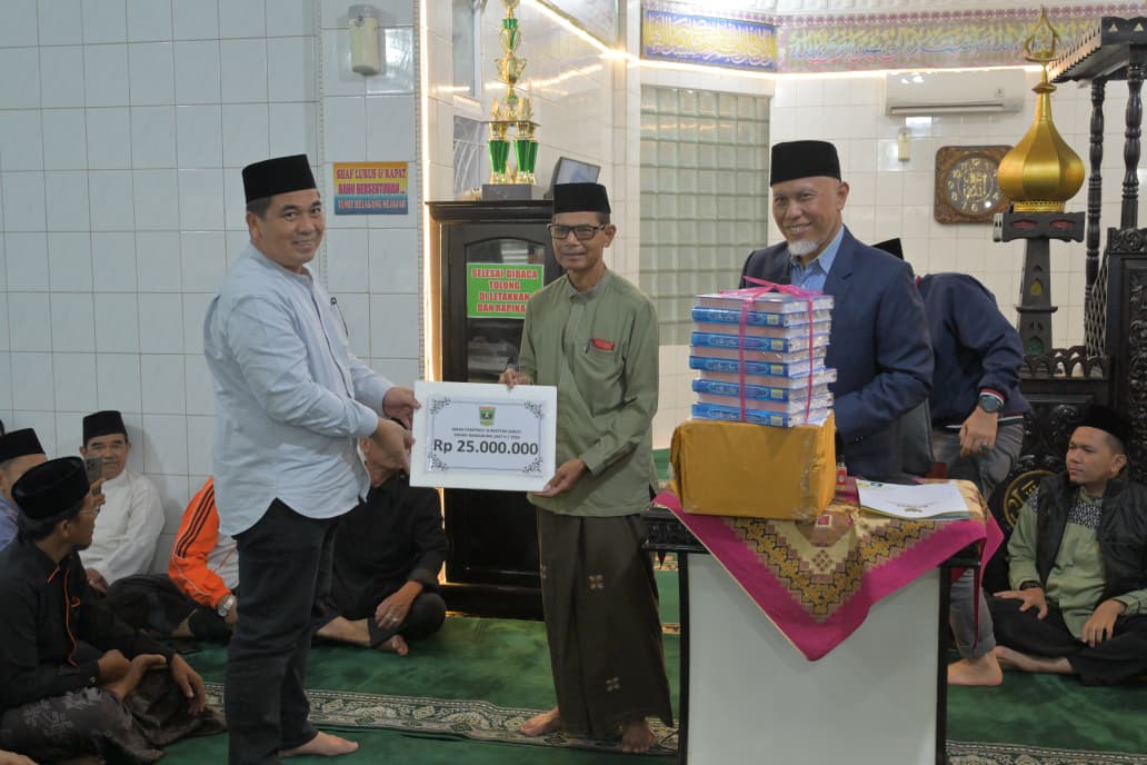 Subuh Mubarakah di Kota Solok, Gubernur Mahyeldi Ansharullah Mengajak Generasi Muda Memperkuat Karakter