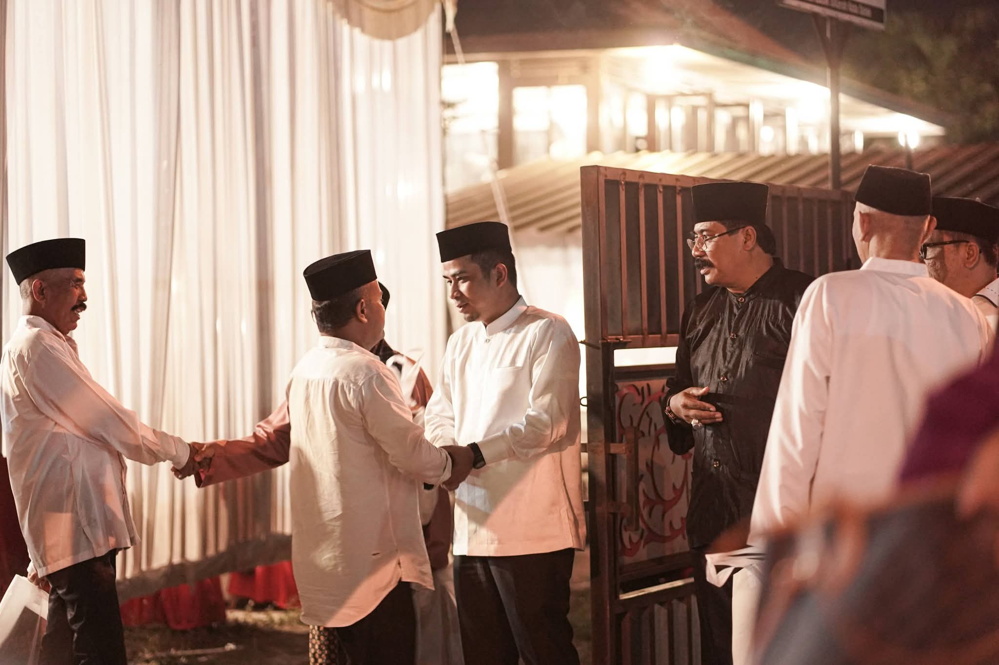 Wako Solok Ramadhani Kirana Putra Pererat Silaturahmi dengan KAN, LKAAM, Bundo Kanduang dan Niniak Mamak melalui Buka Puasa Bersama