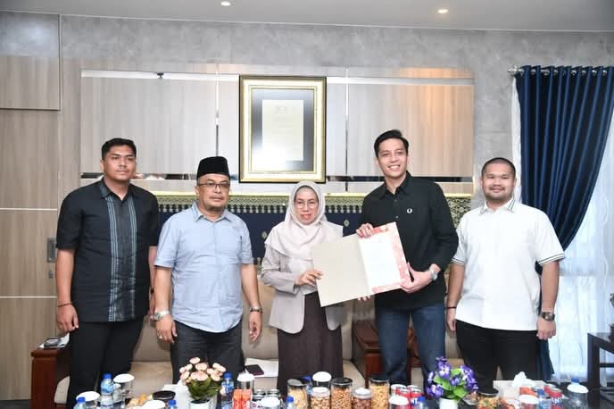 Wali Kota Sawahlunto Riyanda Putra Ekspos Usulan Pembangunan ke DPRD Sumbar Dorong Dukungan Provinsi