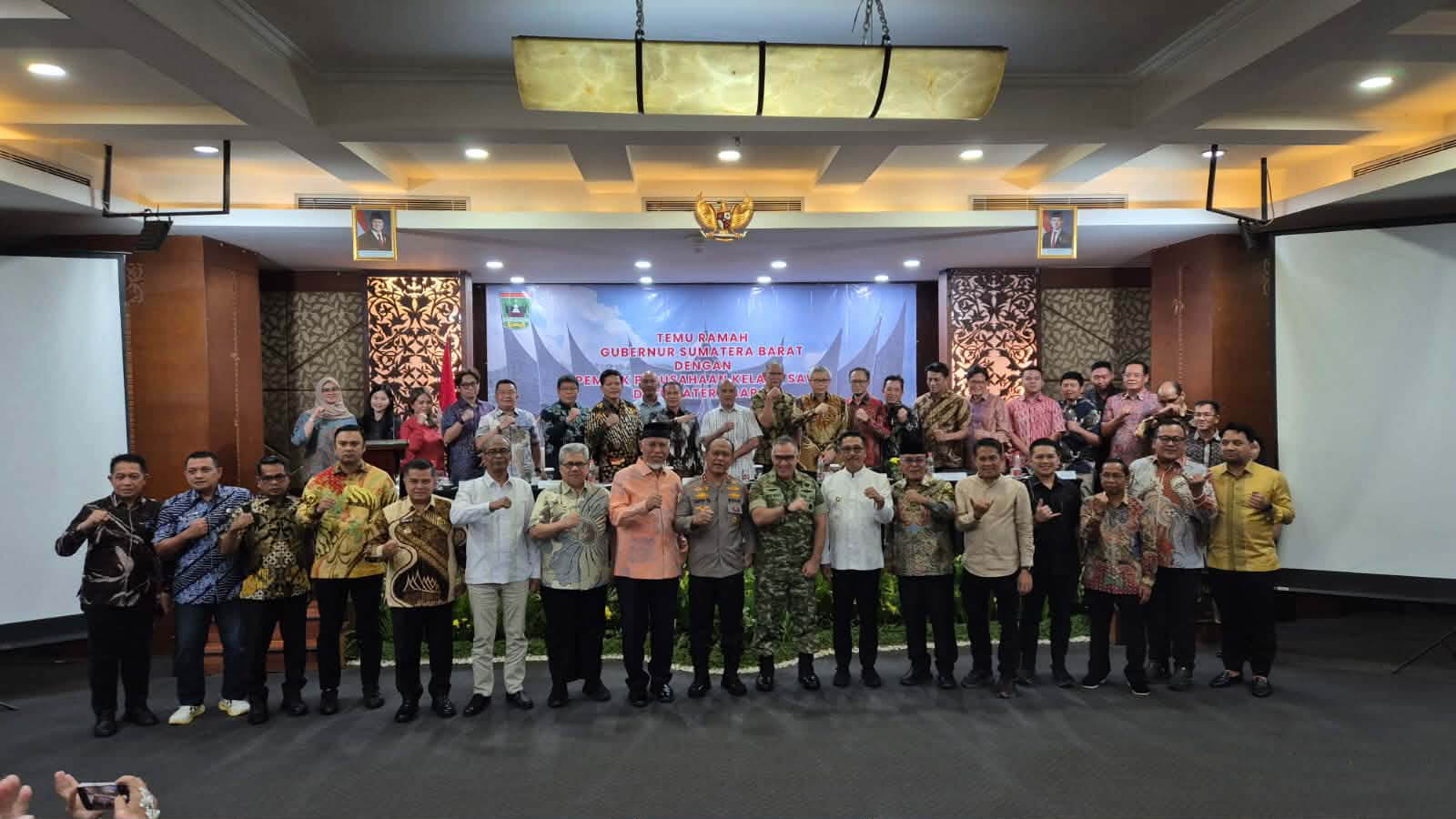 Pemprov Sumbar dan Forkopimda Gelar Dialog dengan Pengusaha Sawit Bahas Pajak Air Permukaan