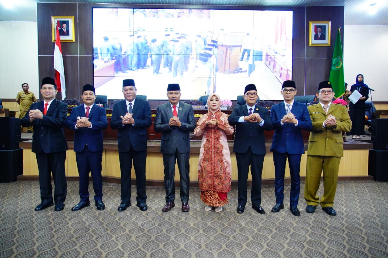 Sodingun Resmi Dilantik Gantikan Nyadiyanto, Bupati Toha Tohet Harap Perkuat Sinergi DPRD dan Pemerintah Kabupaten Musi Banyuasin
