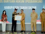 Solok Selatan Perkuat Akses Keadilan Bupati Khairunas Teken MoU Dengan Kementrian Hukum