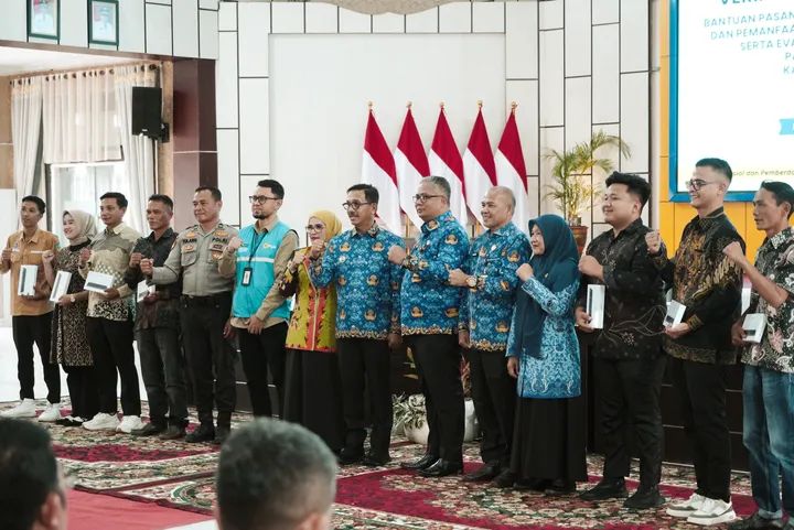 Bantuan Listrik dan Sekolah Rakyat Jadi Langkah Strategis Pemerintah Kabupaten Solok Selatan Tingkatkan Kesejahteraan Masyarakat