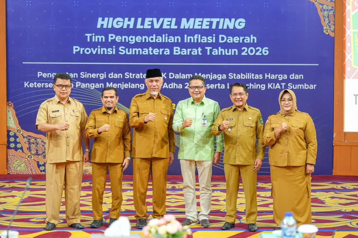 Gubernur Mahyeldi Ansharullah Sebut Ekonomi Sumbar Tumbuh Positif, Bukti Efektifnya Kerja Keras Bersama