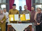 Pemprov Sumbar Gandeng Dompet Dhuafa Dorong Pemulihan Ekonomi Pascabencana Lewat Pembiayaan UMKM Tanpa Bunga Pemprov Sumbar Gandeng Dompet Dhuafa Dorong Pemulihan Ekonomi Pascabencana Lewat Pembiayaan UMKM Tanpa Bunga