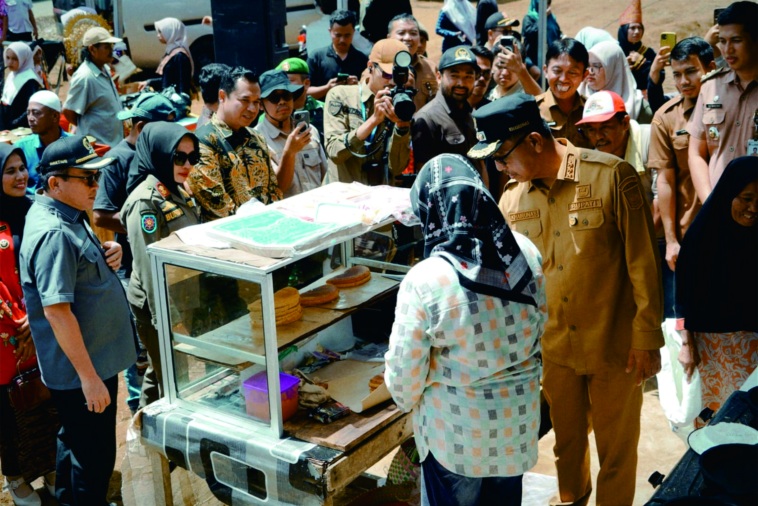Pasar Pekan Selasa Kini Hadir Lebih Nyaman di Jorong Taratak Bukareh