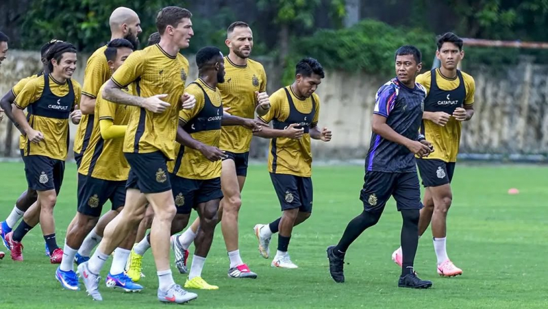 Dosen UNP FIK Dr. Alex Aldha Yudi Ditunjuk sebagai Pelatih Fisik Bhayangkara Presisi Lampung FC