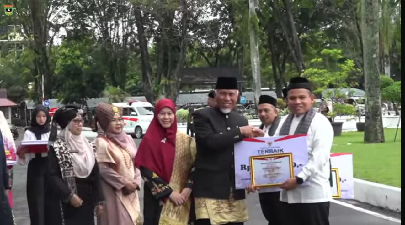 Marwansyah Raih Penghargaan ASN Model Ketahanan Keluarga Tingkat Provinsi Sumatera Barat 2026