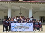 Sekdaprov Sumbar Arry Yuswandi Lepas Keberangkatan Kontingen Sumbar Menuju Pesparawi Nasional XIV di Papua Sekdaprov Sumbar Arry Yuswandi Lepas Keberangkatan Kontingen Sumbar Menuju Pesparawi Nasional XIV di Papua