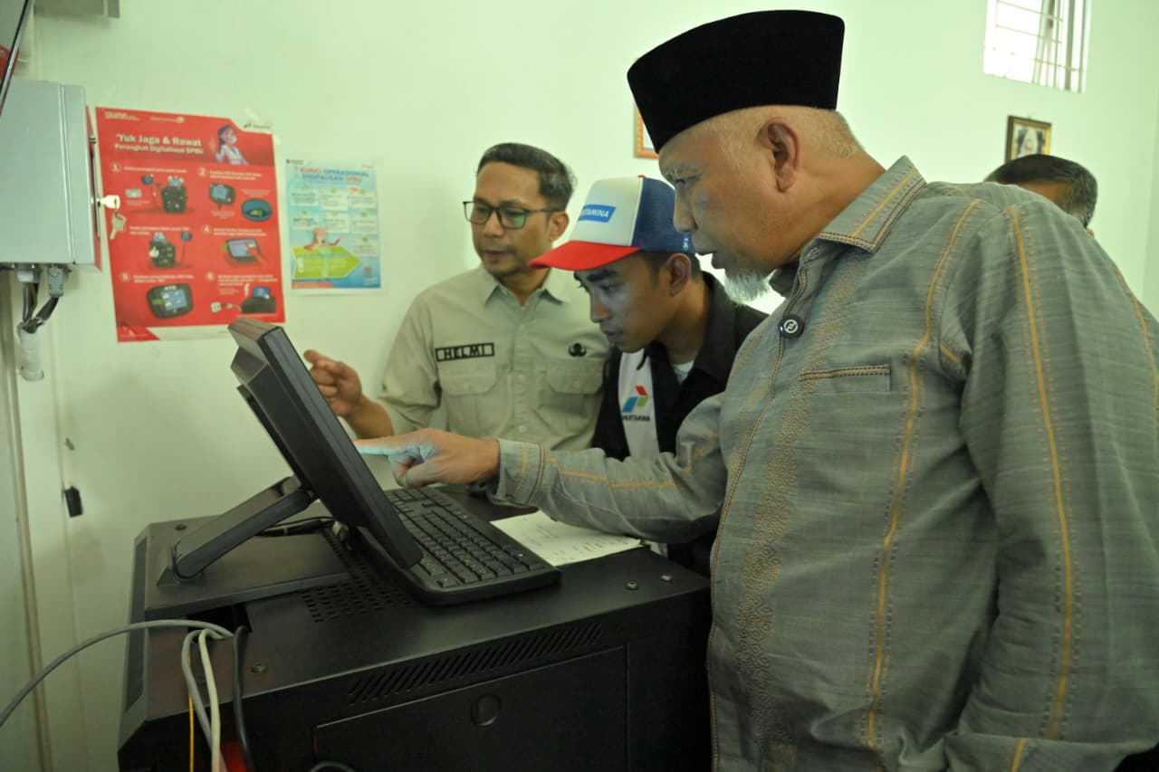 Sidak SPBU, Gubernur Mahyeldi Ansharullah Minta Pengawasan Distribusi BBM Subsidi Diperketat