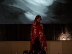 Universitas Negeri Padang Mahasiswa UKKES Tampil di TEDxUniversitas Andalas, Angkat Refleksi Batin Lewat Seni Rupa Universitas Negeri Padang Mahasiswa UKKES Tampil di TEDxUniversitas Andalas, Angkat Refleksi Batin Lewat Seni Rupa