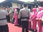 AKBP Nur Ichsan Serahkan Jabatan Kapolres Tanah Datar Pada AKBP Marwan Fajrin AKBP Nur Ichsan Serahkan Jabatan Kapolres Tanah Datar Pada AKBP Marwan Fajrin
