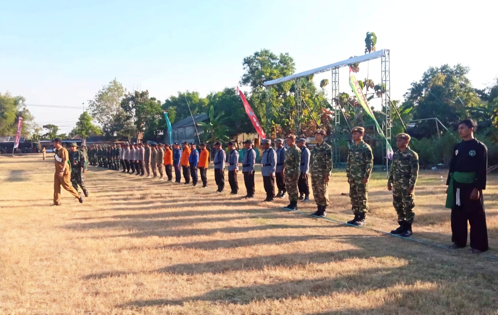Jelang Pembukaan TMMD 129 di Kesongo, Kodim 0813 Bojonegoro Gelar Gladi Upacara