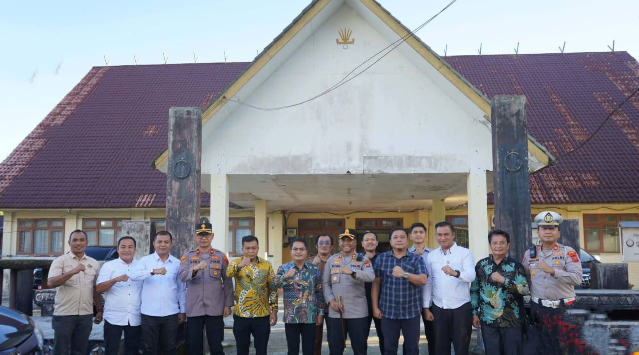 Ketua DPRD Nias Selatan Elisati Halawa Terima Kunjungan Silaturahmi Kapolres AKBP Alfian Tri Permadi