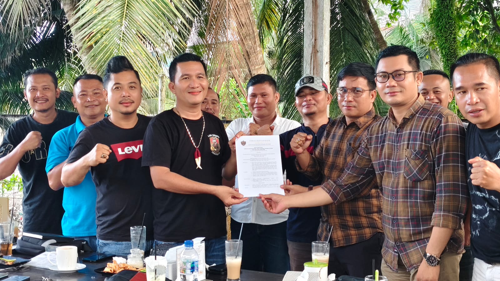 LBH TOHO TNR Resmi Bagikan SK Pengurus Periode 2026–2028, Perkuat Struktur dan Layanan Hukum