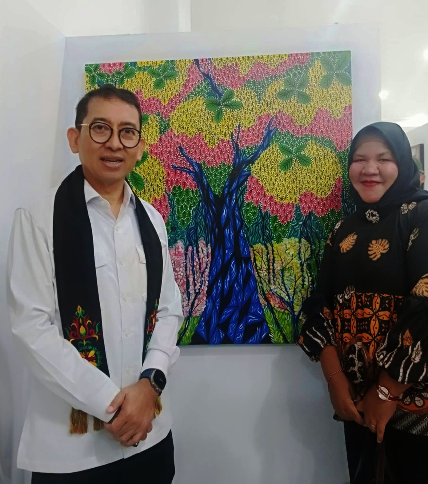 Pelukis Anni Kholilah Bertutur Tentang Cerita, Emosi dan Pesan-pesan Kultural Melalui Pameran Tunggal Jalur Rempah
