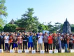 Pemerintah Kabupaten Tulang Bawang Bersama TNI-Polri Gelar Gotong Royong Gerakan Radin Inten ASRI di Kawasan Wisata Cakat Nyenyek