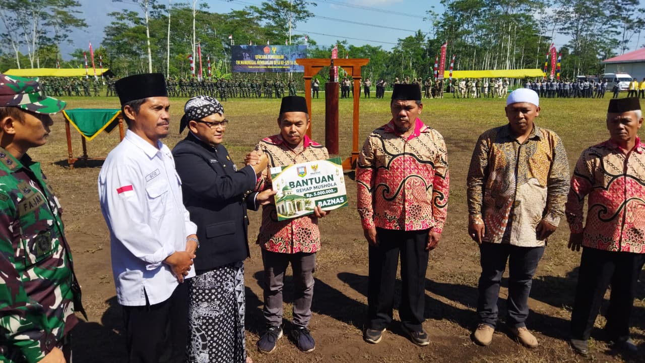 Program TMMD Reguler ke-129 Desa Cukil Warnai Pembukaan Pemberian Bantuan Lintas Sektor