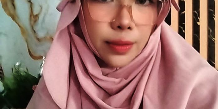 Puluhan Mahasiswa STKIP Widyaswara Indonesia, Muaro Labuah, Menggelar Pameran Seni Rupa dan Kerajinan Warna Warni