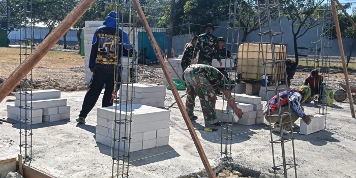 Satgas TMMD ke-129 Kodim 0813 Bojonegoro Sulap Perbatasan Kesongo-Lamongan Jadi Rest Area dan Sentra Ekonomi Baru Satgas TMMD ke-129 Kodim 0813 Bojonegoro Sulap Perbatasan Kesongo-Lamongan Jadi Rest Area dan Sentra Ekonomi Baru