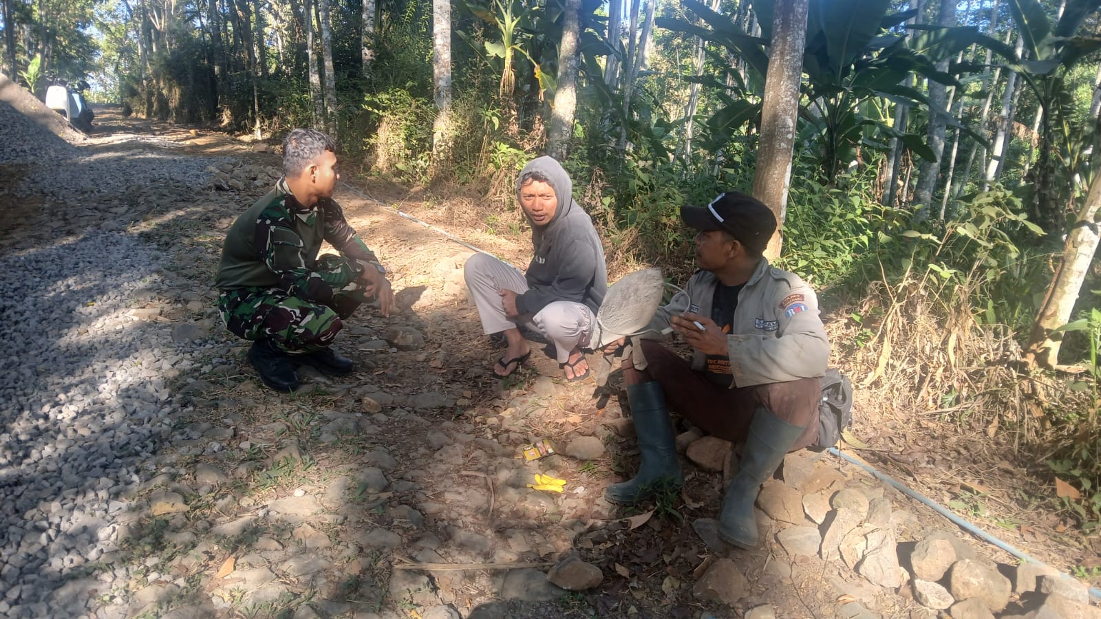 TMMD Reguler ke-129 Kodim 0714 Salatiga, Kedekatan yang Tumbuh di Tengah Kebersamaan