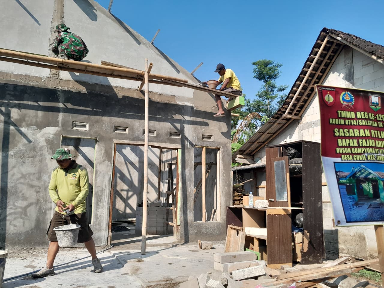 TMMD Reguler ke-129 Kodim 0714 Salatiga, Ketelitian yang Menguatkan Setiap Sudut Rumah