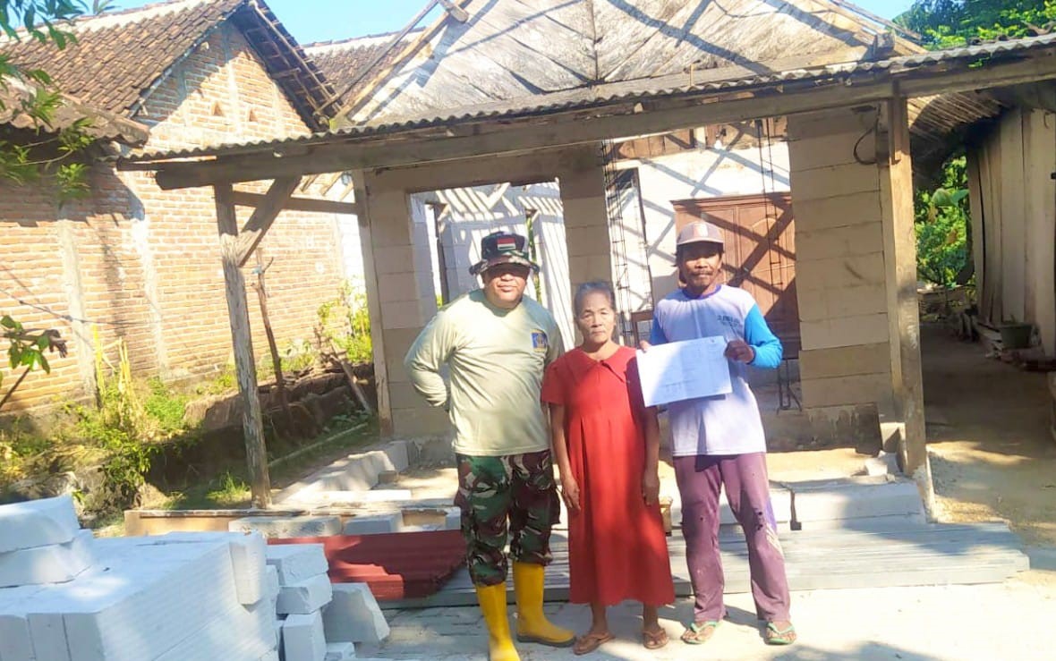 TMMD ke-129 Kodim 0813 Bojonegoro, Senyum Syukur Warga Kesongo Terima Bantuan Rehab Rumah Tinggal Layak Huni