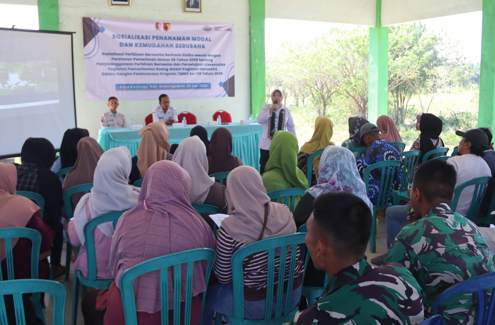 TMMD ke-129 Kodim 0813 Bojonegoro buat Pelaku UMKM Kesongo Senyum Sumringah