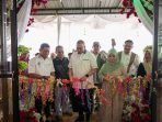 Bupati Solok Jon Firman Pandu Bersama Wakil Ketua Komisi VI DPR RI Andre Rosiade Resmikan Bebek Sapan Huler Mama Bupati Solok Jon Firman Pandu Bersama Wakil Ketua Komisi VI DPR RI Andre Rosiade Resmikan Bebek Sapan Huler Mama