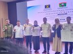 Dorong UMKM dan Optimalisasi PAD Pemerintah Kabupaten Solok Teken Kerja Sama Dengan Kemenkumham dan PLNn Dorong UMKM dan Optimalisasi PAD Pemerintah Kabupaten Solok Teken Kerja Sama Dengan Kemenkumham dan PLN
