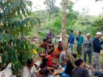 Ninik Mamak Sikabau Gelar Aksi Napak Tilas Sebagai Bentuk Tolak Izin PT KBL