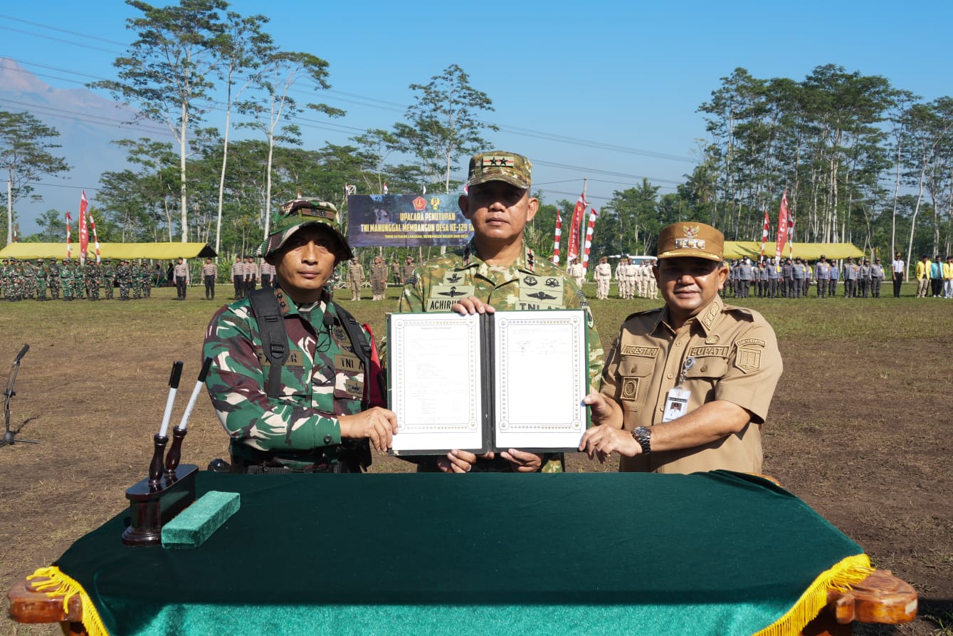 Pangdam IV/Dip Tutup dan Serahkan Hasil Program TMMD Reguler ke-129 Kodim 0714 Salatiga di Desa Cukil