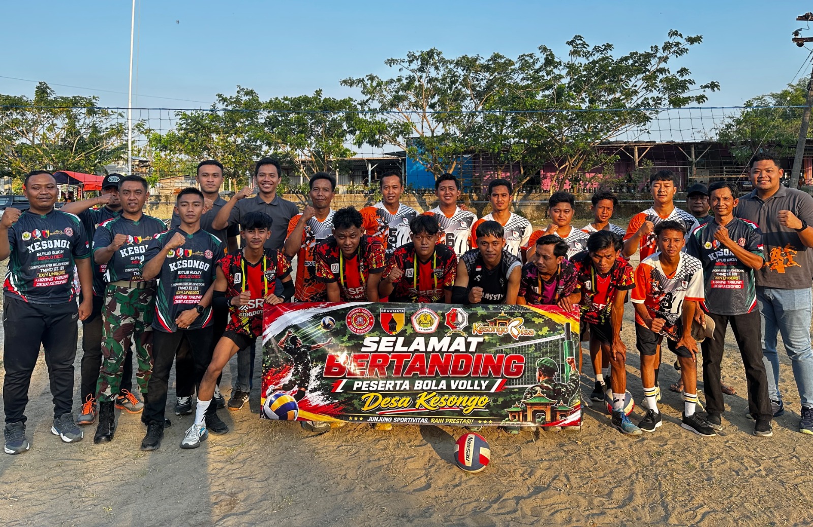 Smash Hangat Turnamen Voli TMMD ke-129 Kodim 0813 Bojonegoro Rajut Kebersamaan Warga Kesongo