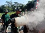 TMMD Reguler ke-129 Kodim 0714 Salatiga, Di Balik Kepulan Debu Semen, Semangat TMMD dan Warga Tak Pernah Redup