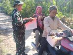 TMMD Reguler ke-129 Kodim 0714 Salatiga, Kepedulian di Tengah Pembangunan, Kotak Sembako untuk Bu Jumirah