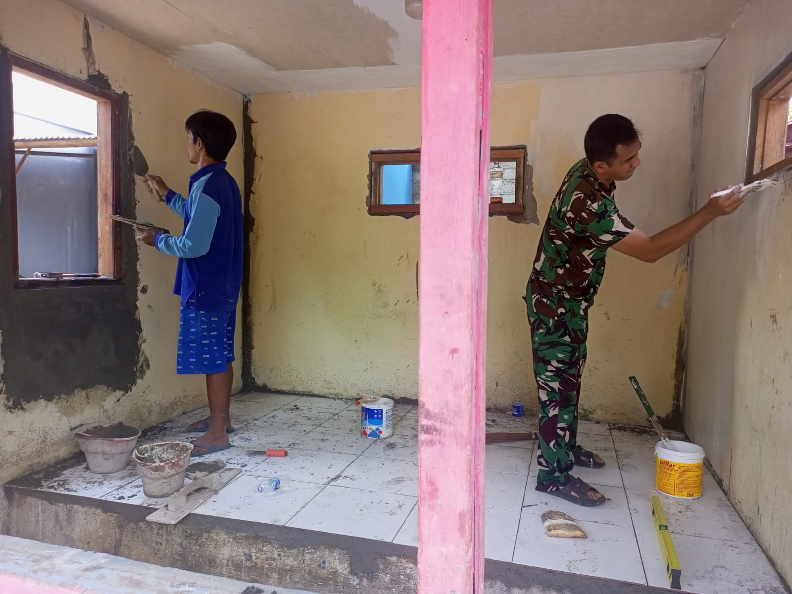 TMMD Reguler ke-129 Kodim 0714 Salatiga Percantik Pos Kamling, Satgas Tinggalkan Jejak Pengabdian untuk Desa