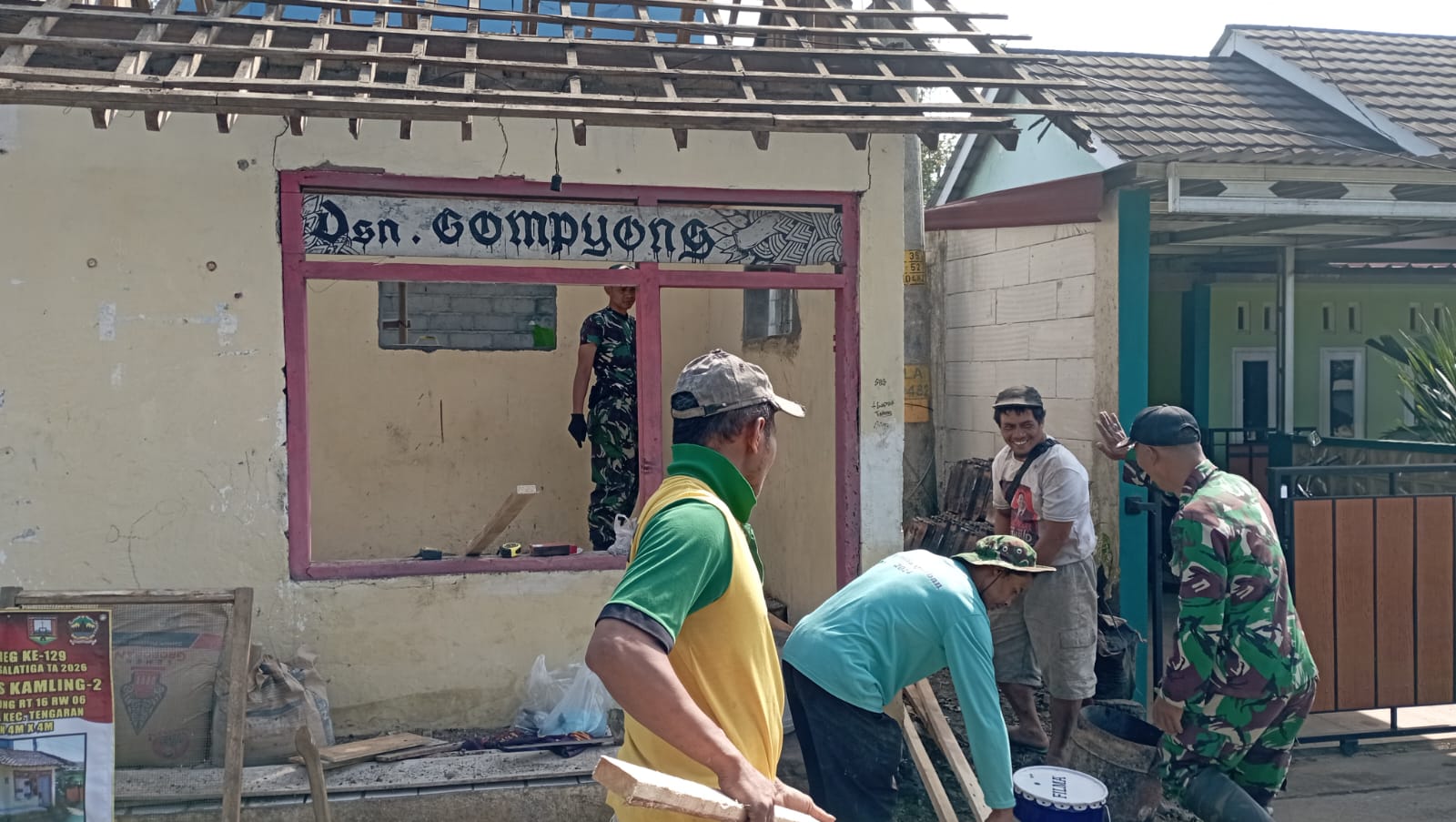 TMMD Reguler ke-129 Kodim 0714 Salatiga, Rehap Pos Kamling, Satgas dan Warga Perkuat Keamanan Desa