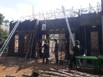 TMMD Reguler ke-129 Kodim 0714 Salatiga, Semakin Kokoh, Memasuki Tahap Pemasangan Rangka Atap TMMD Reguler ke-129 Kodim 0714 Salatiga, Semakin Kokoh, Memasuki Tahap Pemasangan Rangka Atap