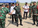 Tim Wasev Brigjen TNI M. Herry Subagyo TMMD ke-129 Kodim 0813 Bojonegoro di Kesongo Progresnya Sangat Signifikan Tim Wasev Brigjen TNI M. Herry Subagyo: TMMD ke-129 Kodim 0813 Bojonegoro di Kesongo Progresnya Sangat Signifikan