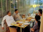 Bupati Padang Pariaman John Kenedy Azis Temui Menteri PKP RI, Perjuangkan Bantuan RTLH dan Penanganan Permukiman Kumuh Bupati Padang Pariaman John Kenedy Azis Temui Menteri PKP RI, Perjuangkan Bantuan RTLH dan Penanganan Permukiman Kumuh