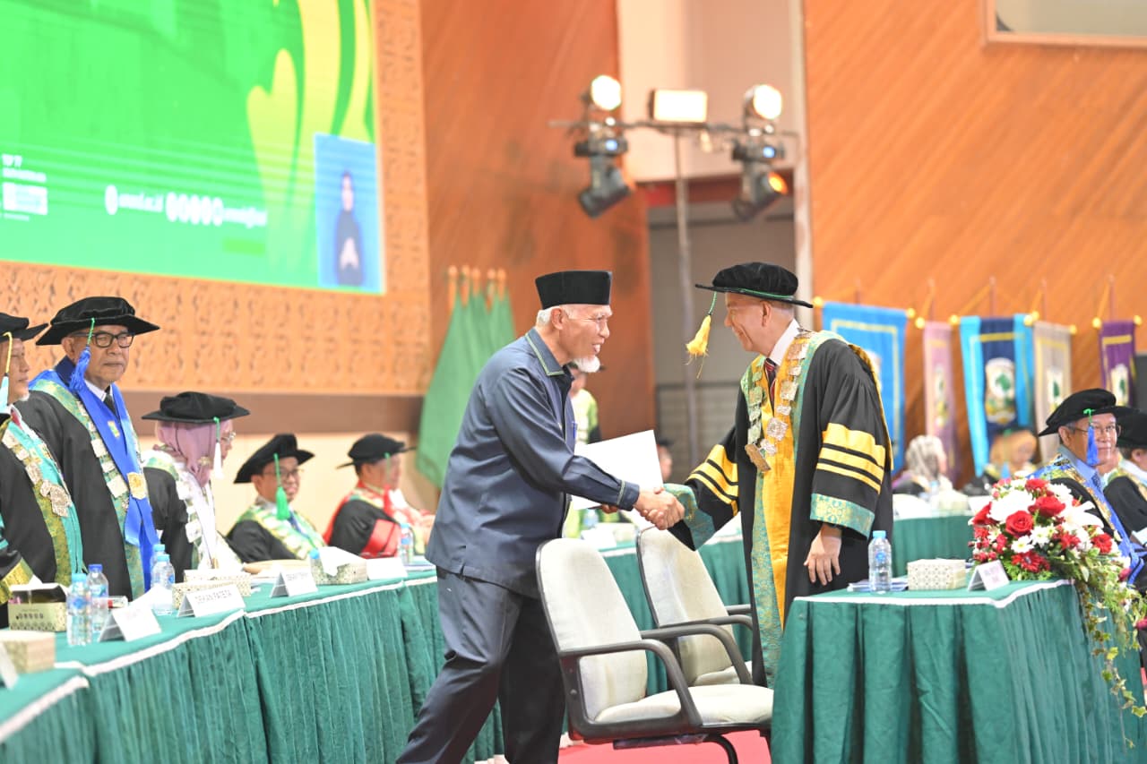 Dies Natalis ke-70 Unand, Mahyeldi Ansharullah Dorong Riset Beri Dampak Nyata bagi Masyarakat