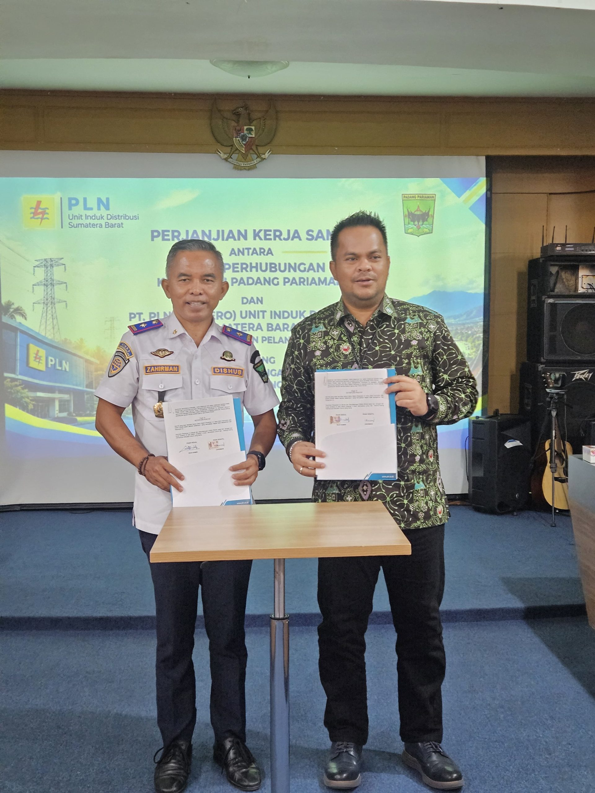 Pemerintah Kabupaten Padang Pariaman Gandeng PLN Benahi Lampu Jalan Wujudkan Jalan Lebih Aman dan Terang