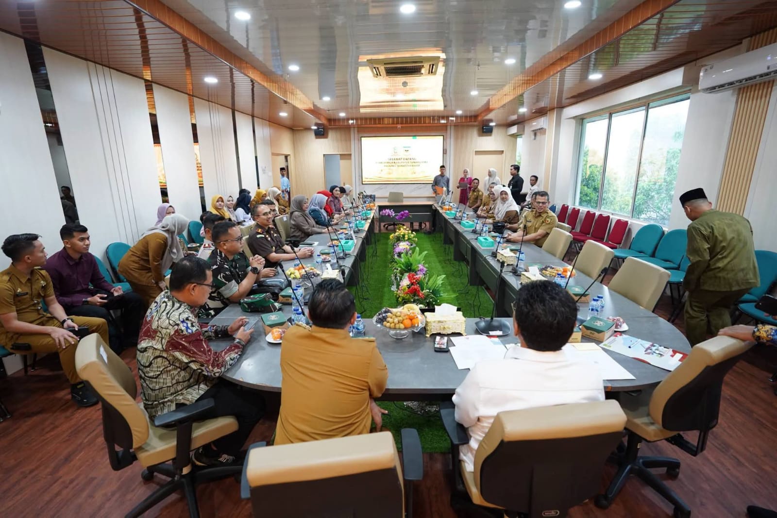 Pemerintah Kabupaten Tanah Datar bersama Forkopimda Datangi DPRD Kota Batam