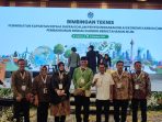 Bimtek Nilai Ekonomi Karbon, Gubernur Mahyeldi Ansharullah Dorong Penguatan Pembangunan Rendah Karbon di Sumatera Barat