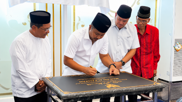 Diresmikan!!, Masjid Al Fauzan Berbentuk Kapal Jadi Ikon Baru Wisata Religi di Padang Pariaman