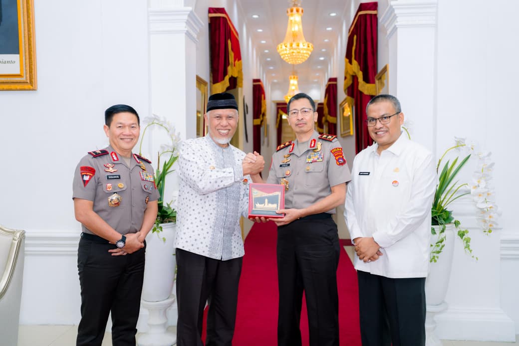 Gubernur Mahyeldi Ansharullah dan Kapolda Sumbar Irjen Pol. Jawari Perkuat Sinergi Jaga Keamanan dan Keselamatan Masyarakat